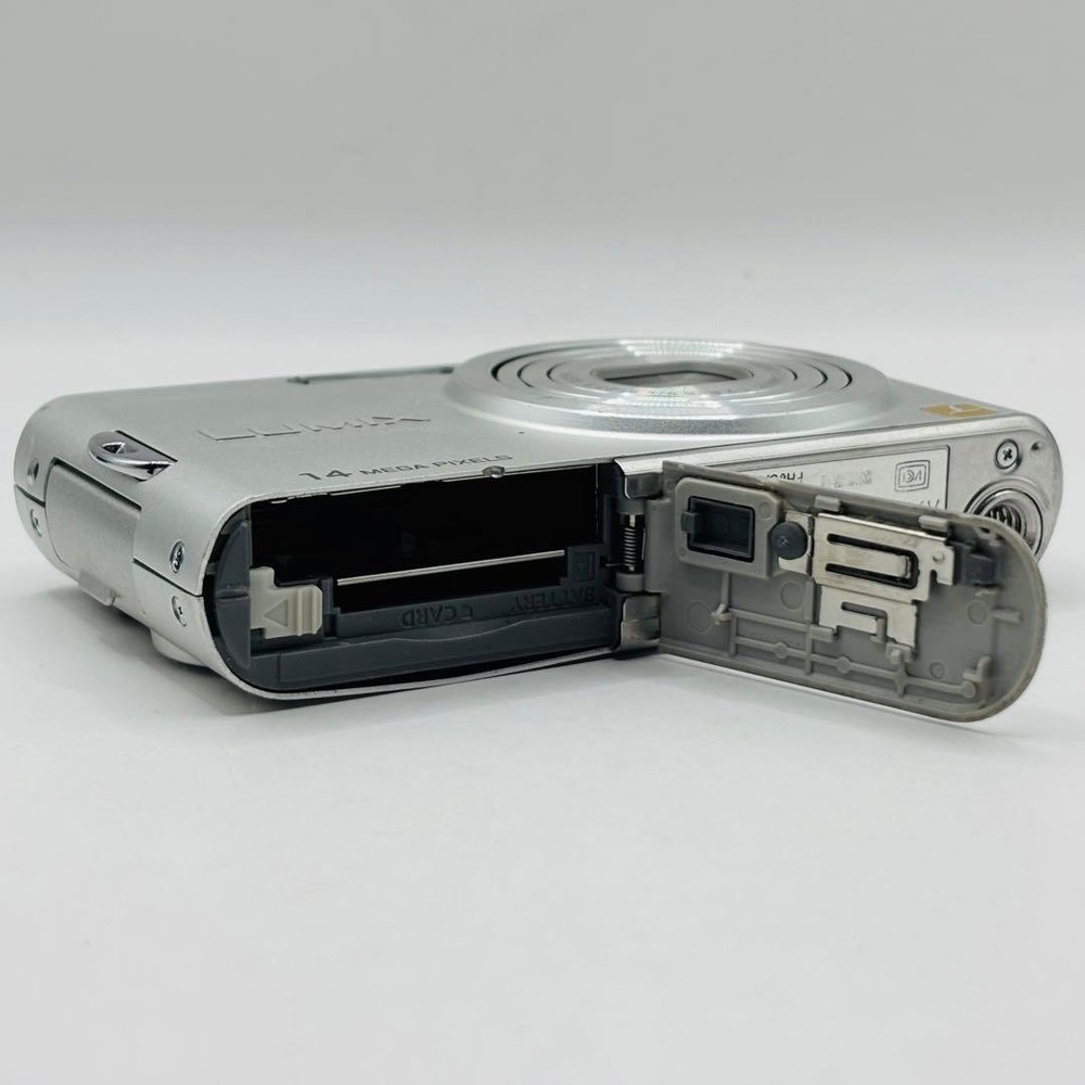 Panasonic DMC-FX66 Digital Camera Tested Excellent Condition Compact Model