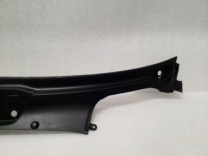 08 Porsche PORSCHE CAYENNE Cowl Vent Panel