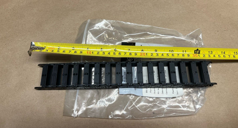 igus E2-1540038-1MC Chain System C310.40