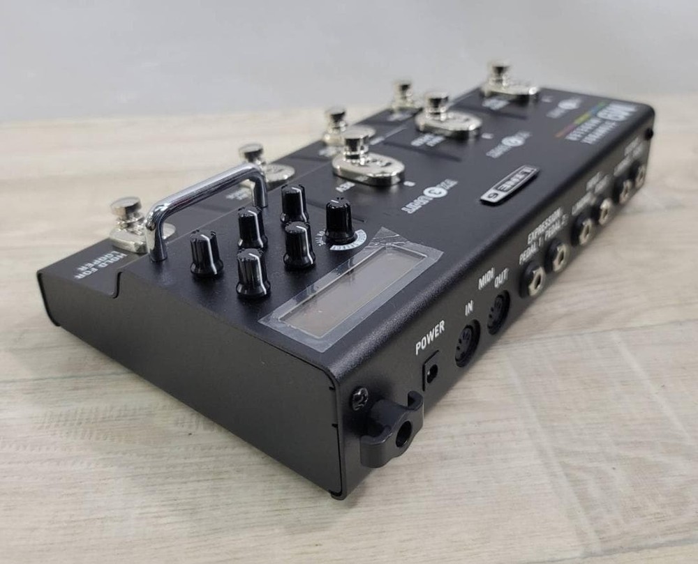 Line 6 Stompbox Modeler M9 825720