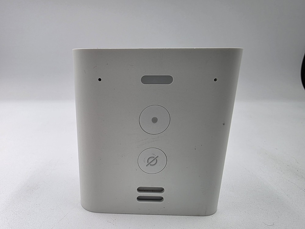 White Amazon Echo Flex Plug In C77A68 Alexa Voice Control Speaker