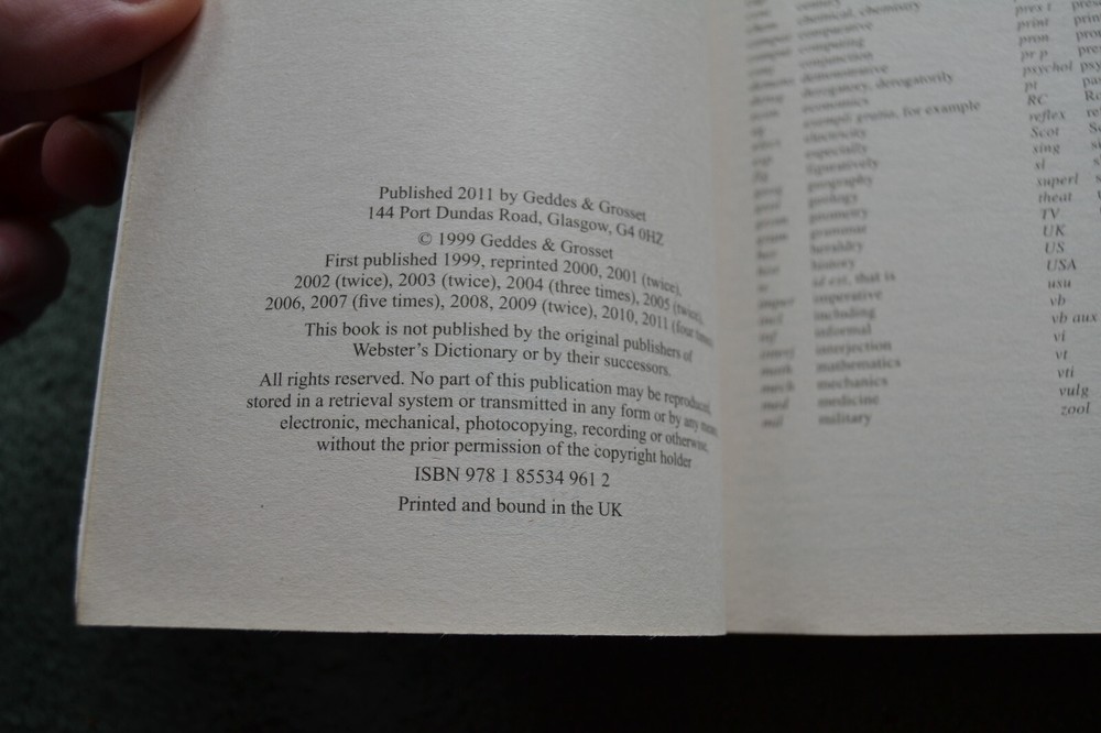 Webster's Reference Library Concise Edition English Dictionary Paperback 2011