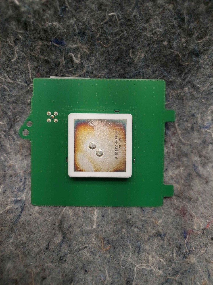 201 Tesla Model 3 Y Antenna GPS GNSS Control Module Unit