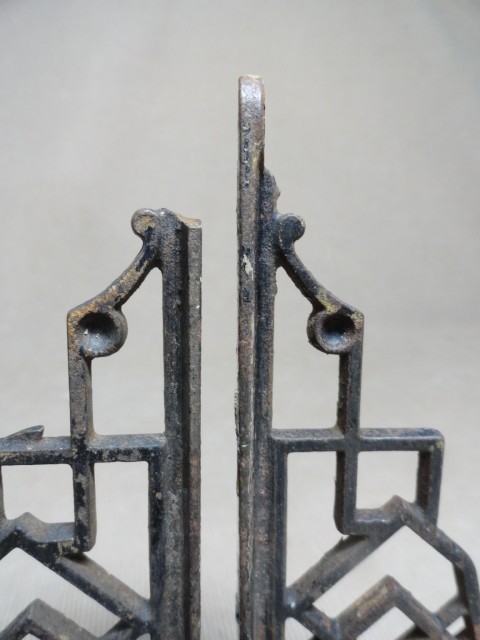 Victorian Cast Iron Shelf Brackets Same Size & Pattern Original 'F'