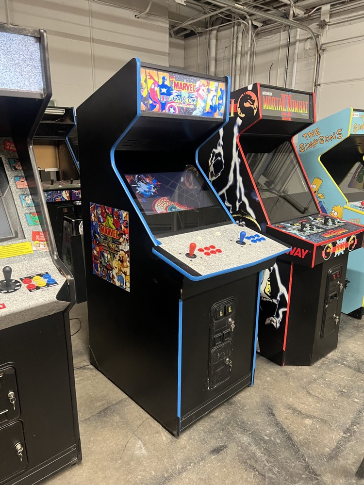 MARVEL vs CAPCOM ARCADE by CAPCOM (Excellent Condition)*RARE*