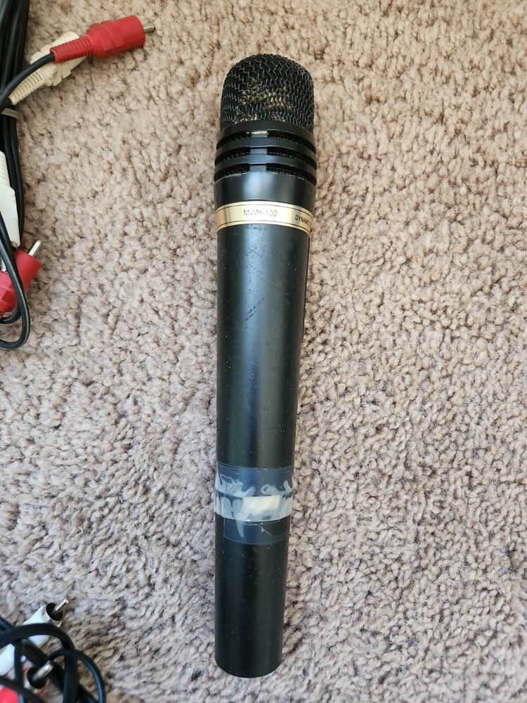 CSI PAW-150 Wireless Amplifier & CSI Dynamic Wireless Microphone MWH-100