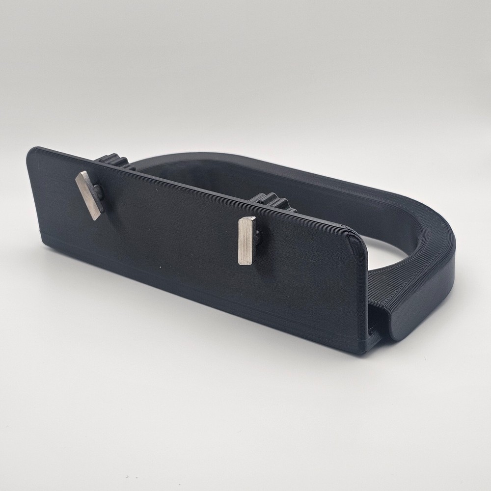 Garbage Holder for LUND Sport Track System