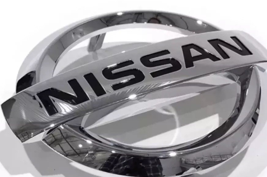 Nissan Juke Sentra Versa Front Grille Emblems Badge Logo 2011-2017