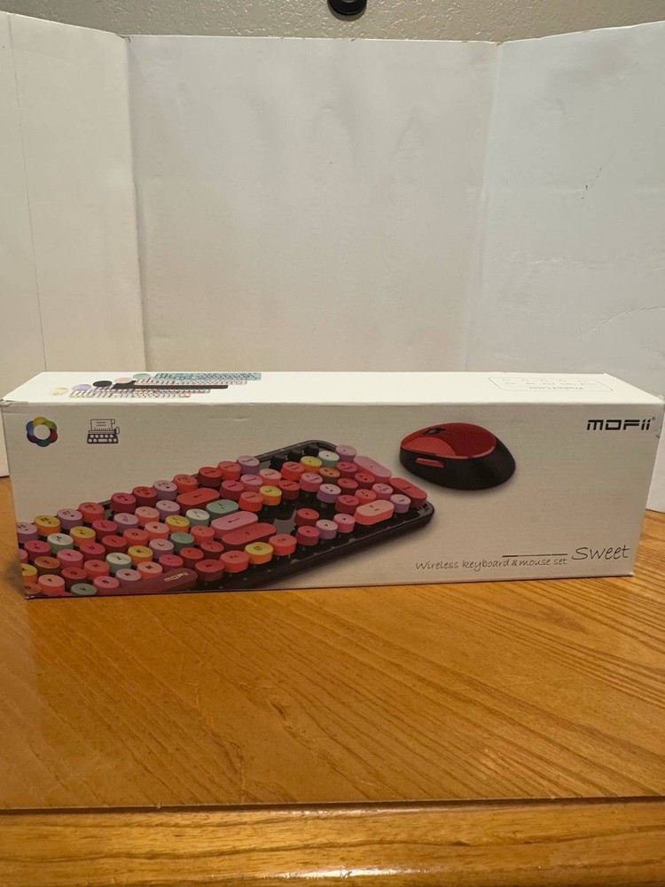 MOPii SWEET Wirelss Keyboard and Mouse Combo Set