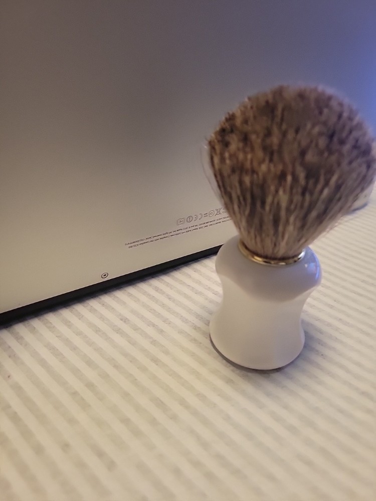 White Pure Badger Shaving Brush