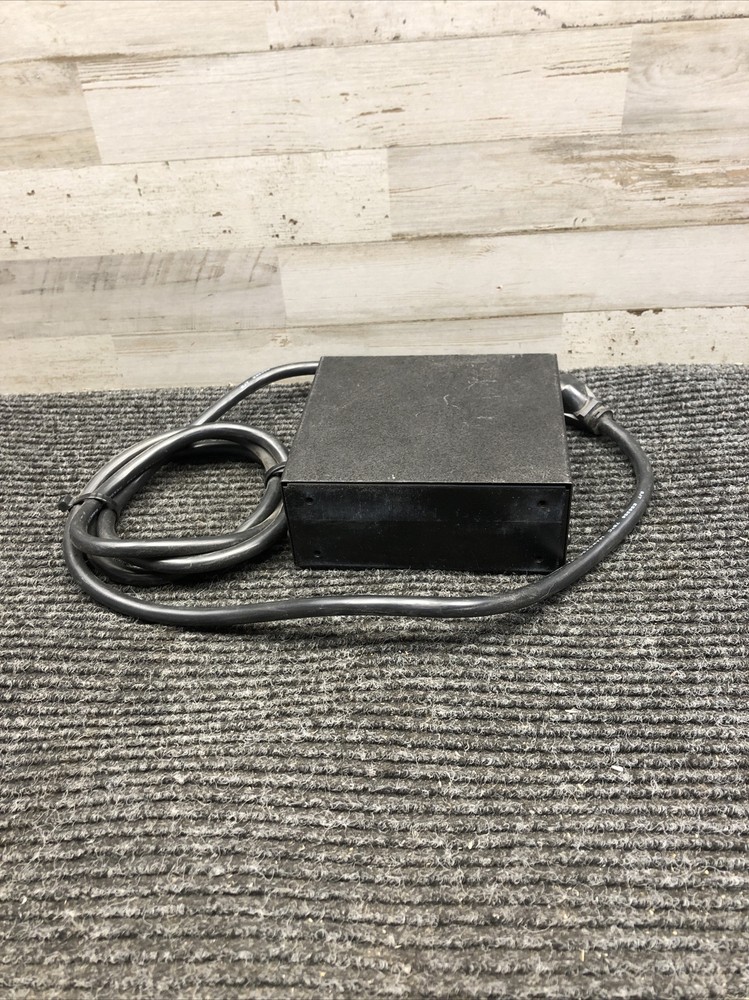 Used CRESTRON CNPC-2 Power Control Interface