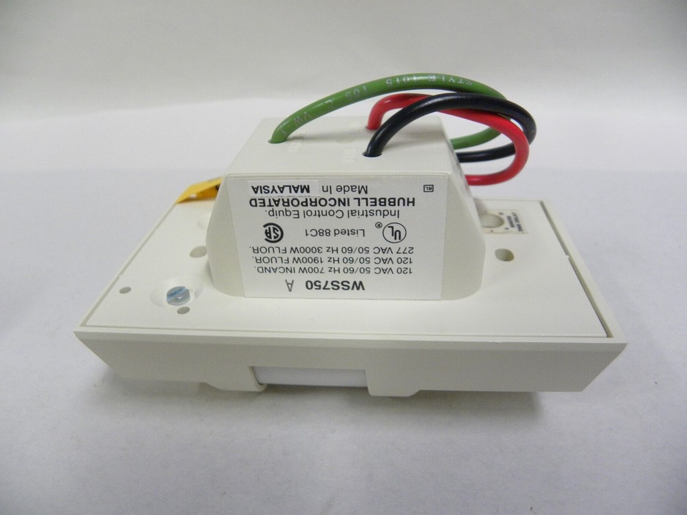 UNUSED Hubbell WSS750A Sensor Auto Wall Switch Office White (A5)