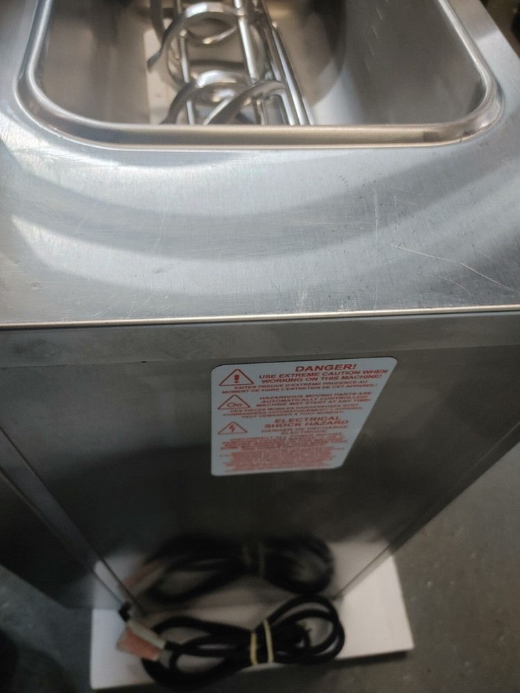 Taylor 428-12 Milkshake Machine Year 2013