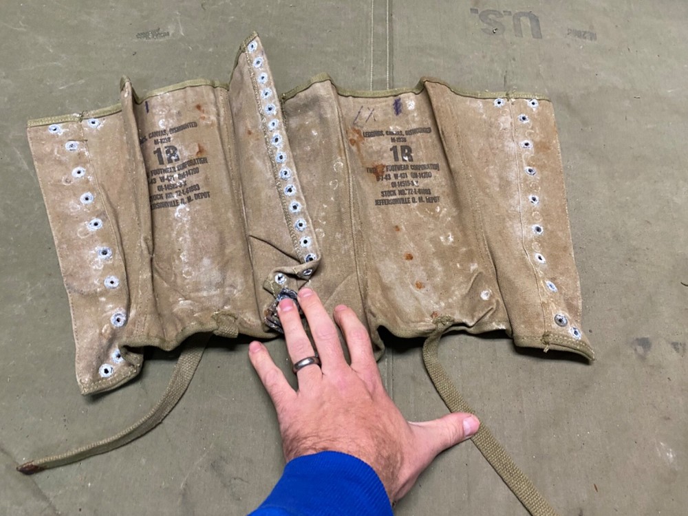 ORIGINAL WWII US ARMY M1938 COMBAT FIELD LEGGINGS- SIZE 1R
