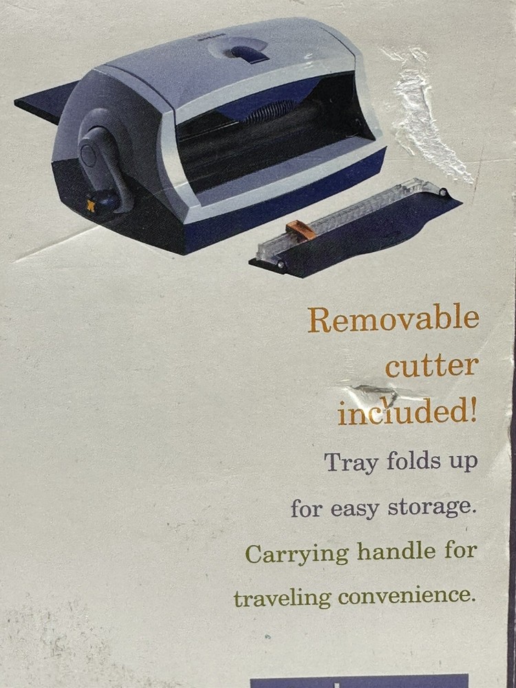 Xyron XRN900 9-Inch Creative Station Multi-Function Laminating/Crafting System