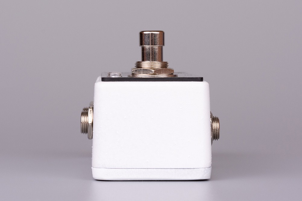 SMART SWITCH LOOPER - True Bypass guitar effects pedal microcontroller based