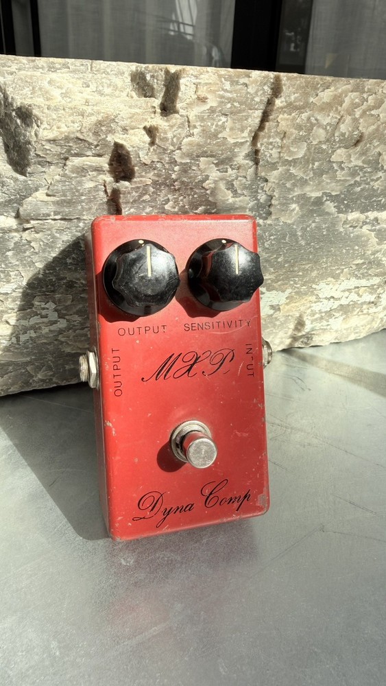 Vintage 1970s MXR Dyna-Comp Compressor, Script Logo!!