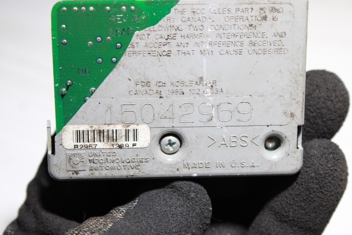 GM 15042969  Receiver Remote Control Door Lock oem e53