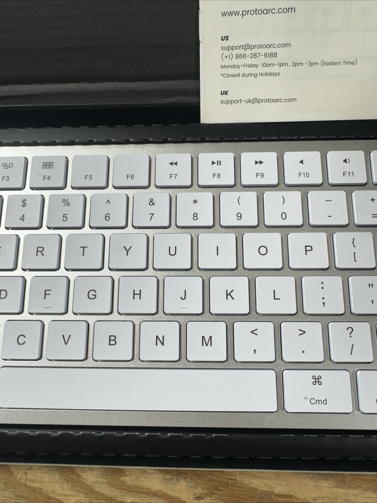 Backlit Bluetooth Keyboard/Mouse Combo - ProtoArc KM100-A WHITE SILVER