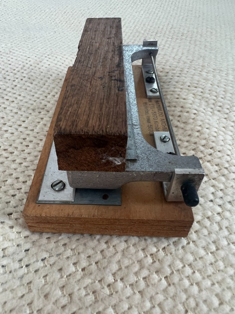 Waterloo Archery Arrow Featger Cutter