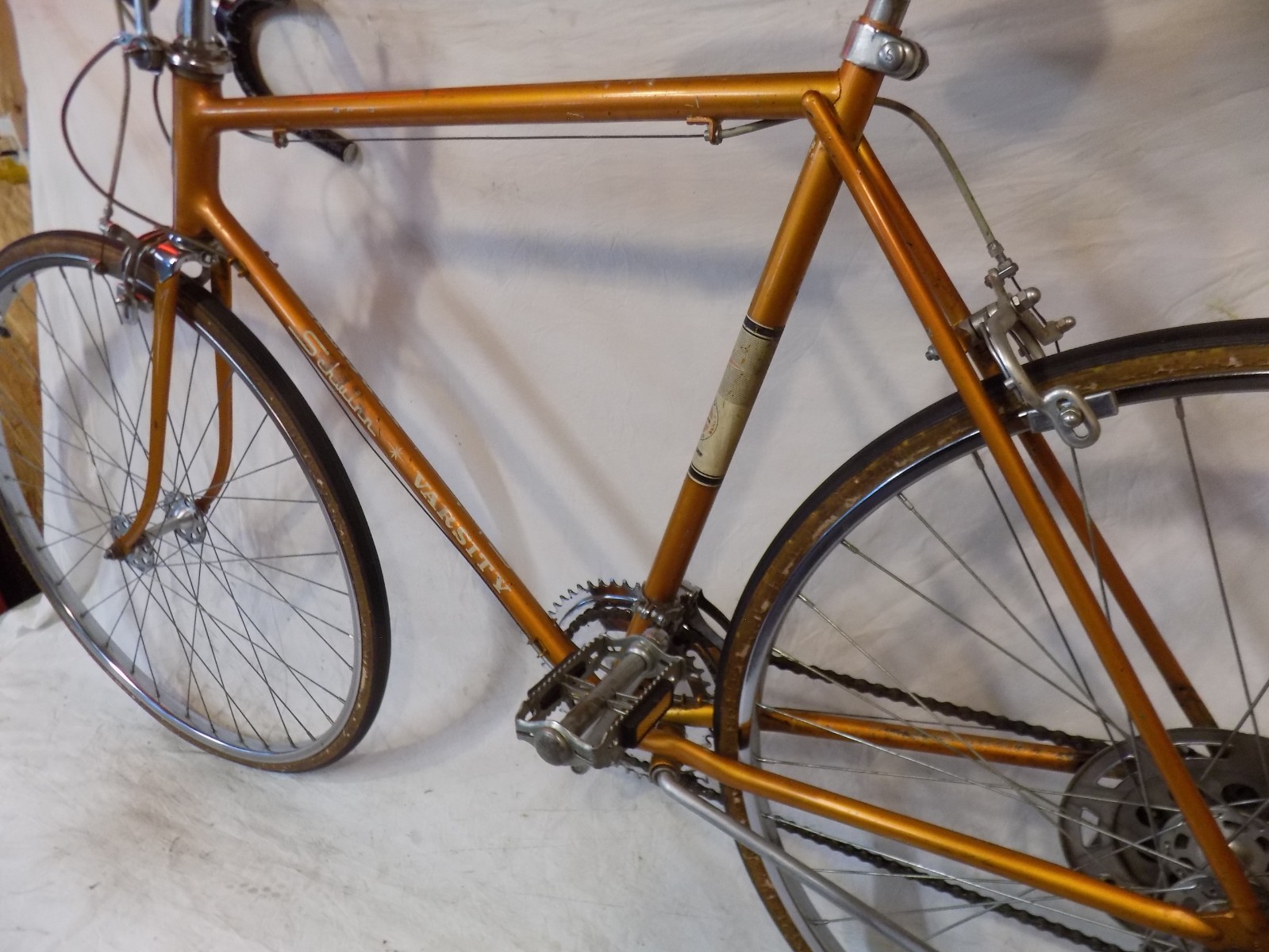 1967 SCHWINN VARSITY COPPERTONE GOLD MENS 10-SPEED ROAD BIKE SPRINT CONTINENTAL!