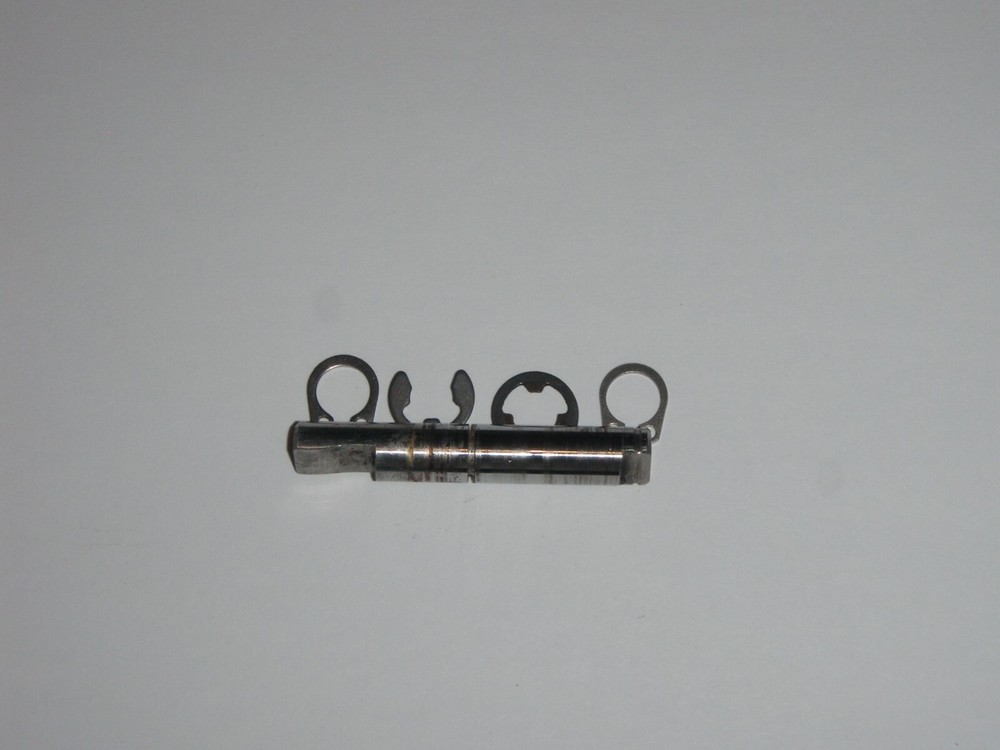 Shaft for Pan in Breadman Bread Maker Model TR2200C (3-rivet pan version only)