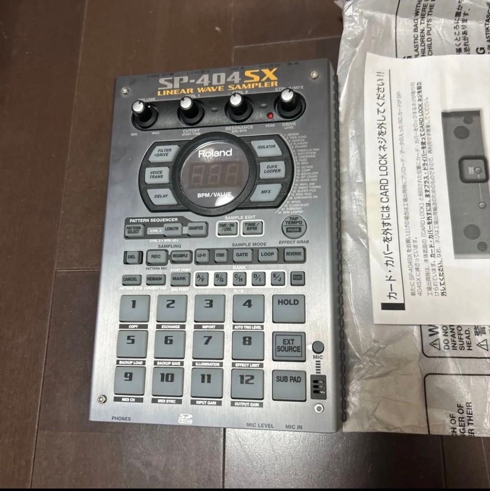 Roland SP-404SX Compact Linear Wave Sampler Tested Good Condition