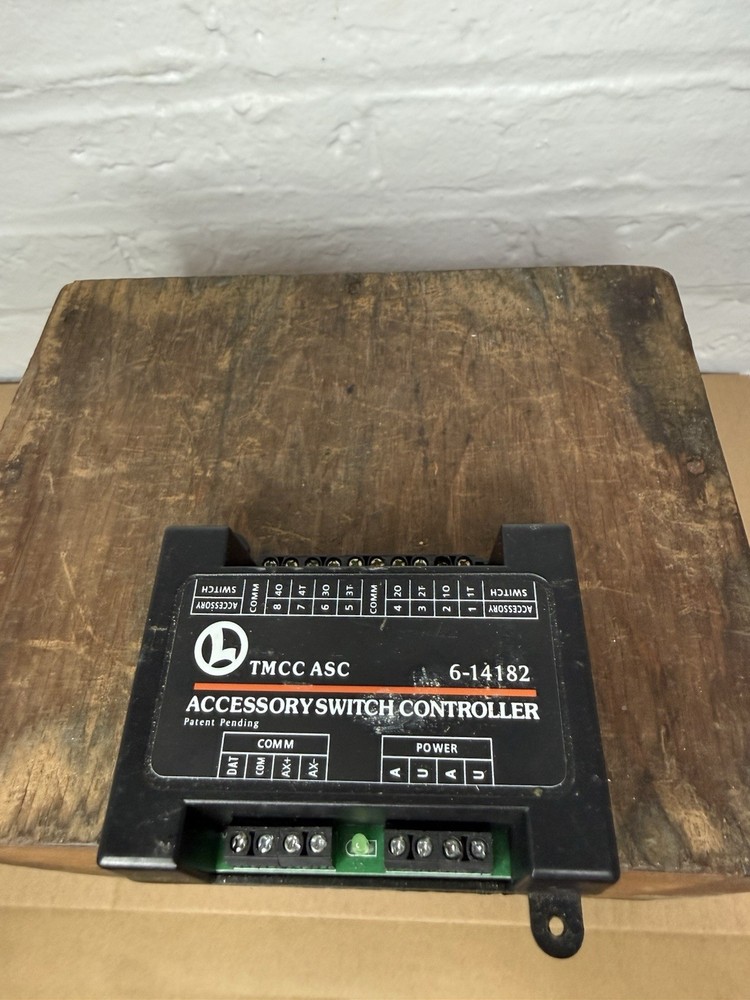 Lionel TMCC Accessory Switch Controller TCC 6-14182 Original Box Lightly Used