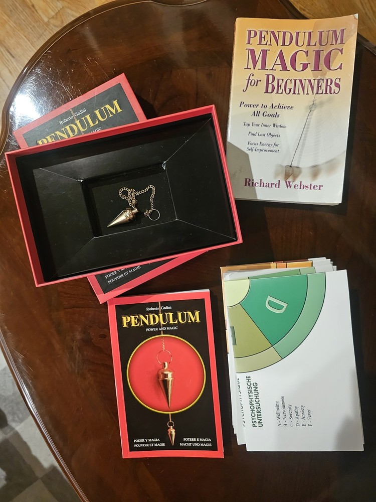 ​Complete Pendulum Divination Bundle - Lo Scarabeo Kit + Richard Webster Book