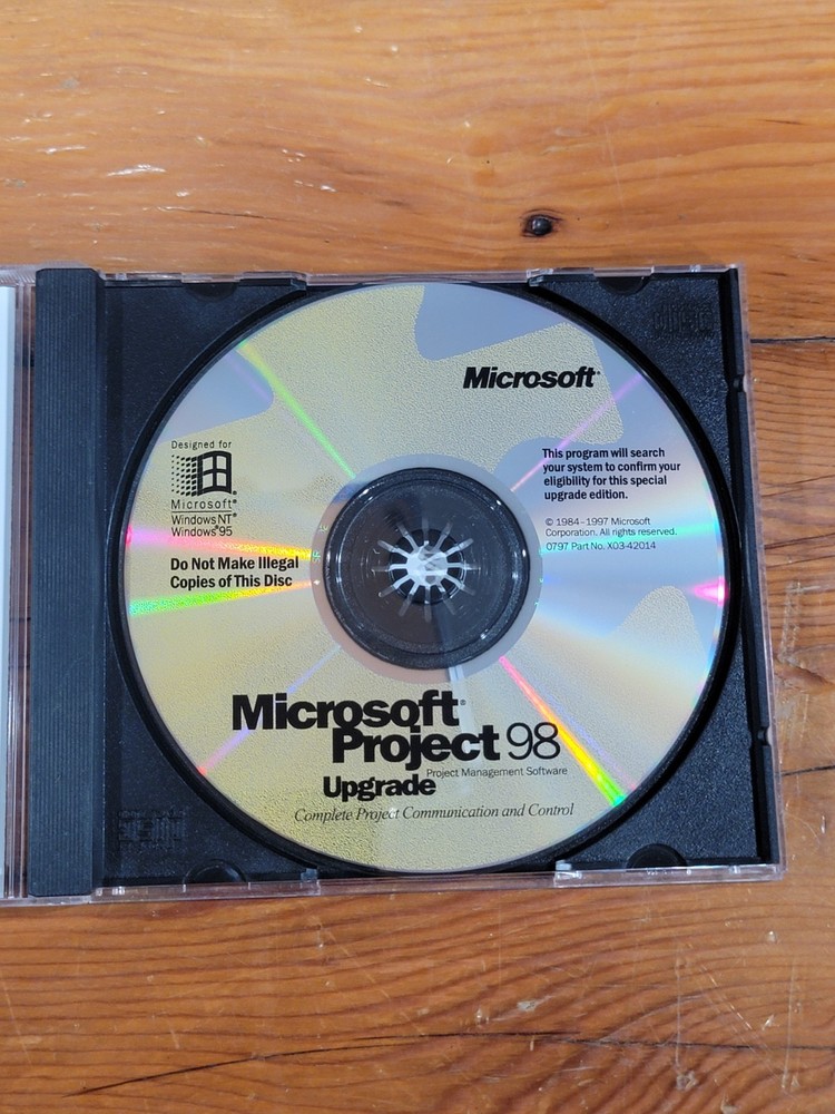 Microsoft Project 98 Project Management Software w/ CD Key