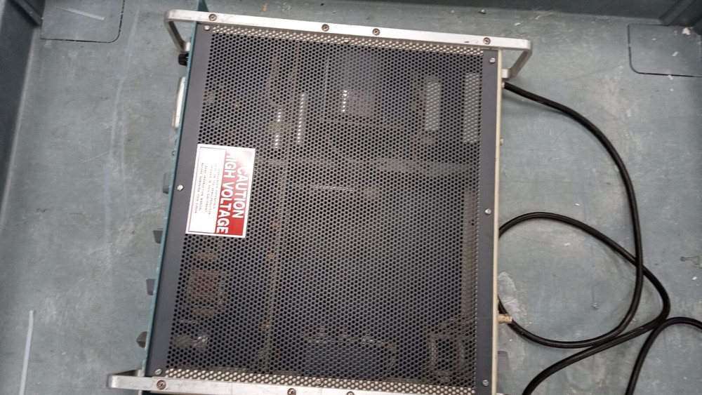 Canberra High Voltage Regulate DC Power Supply Model 3000, C1, 1-2000V 10 MA