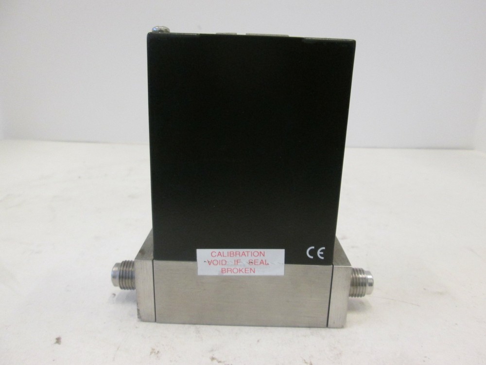 Tylan, FC-2900M Mass Flow Controller MFC, CL2, 50 SCCM, Used