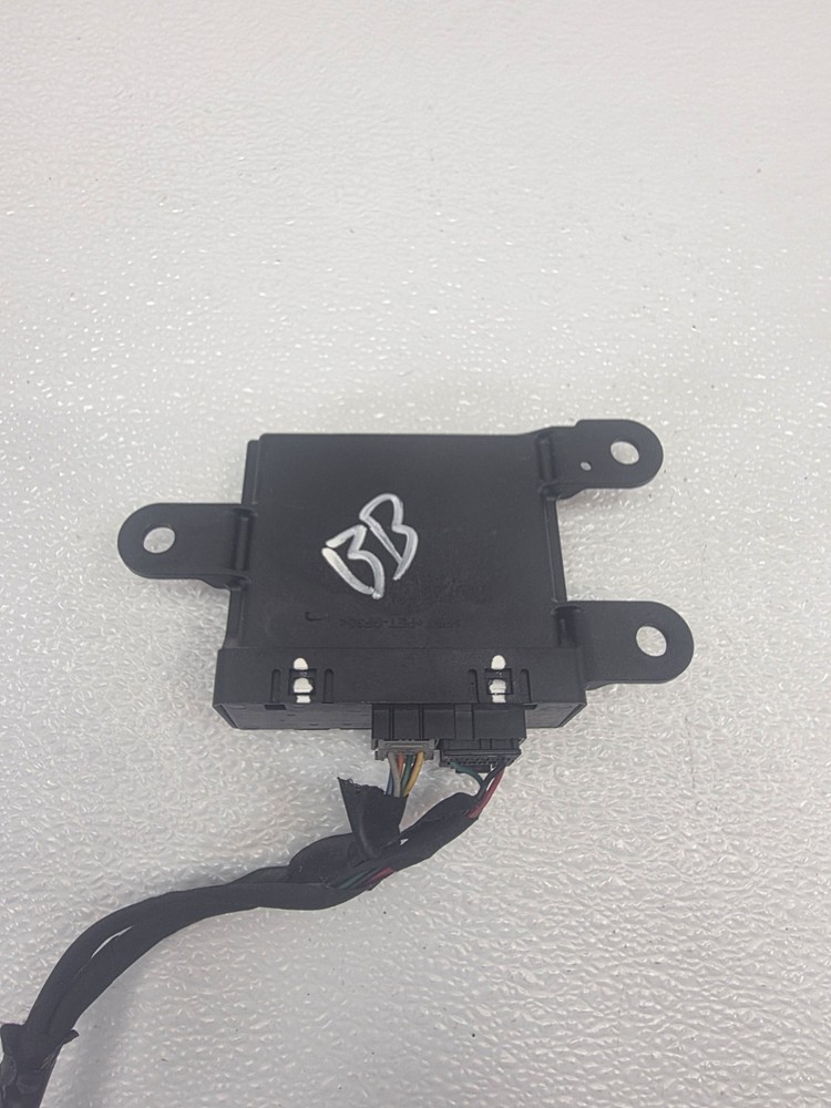 10-12 Traverse/Enclave Parking Aid Control Module 22743052