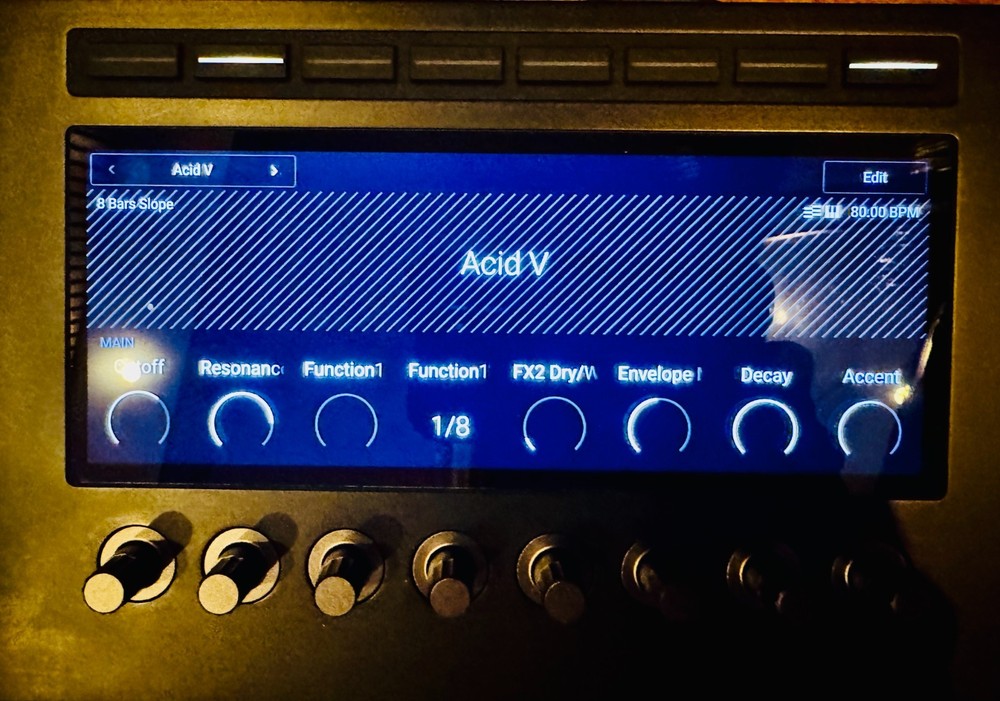 Native Instruments Kontrol S49 MK3 49-Key Controller Never Used, Mint Condition