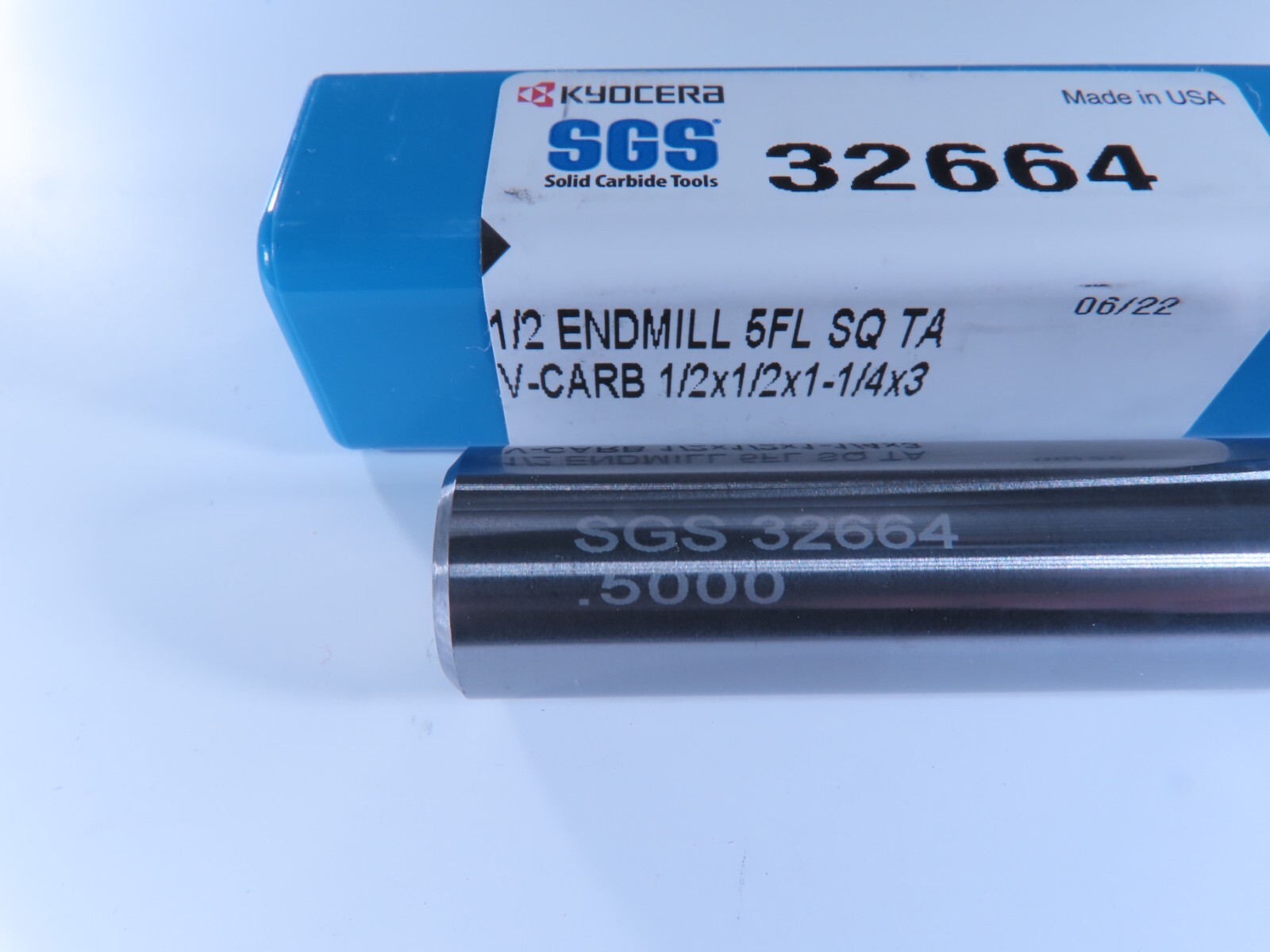 NEW KYOCERA SGS 32664 V-CARB SOLID CARBIDE 1/2" END MILL 5 FLUTE MILLING TOOL