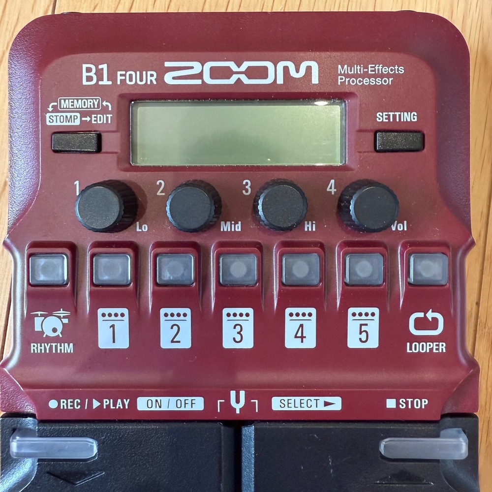 Zoom B1 Four Bass Multi-Effects Pedal Processor Red 9 Amp Models 60 EffectsOpens