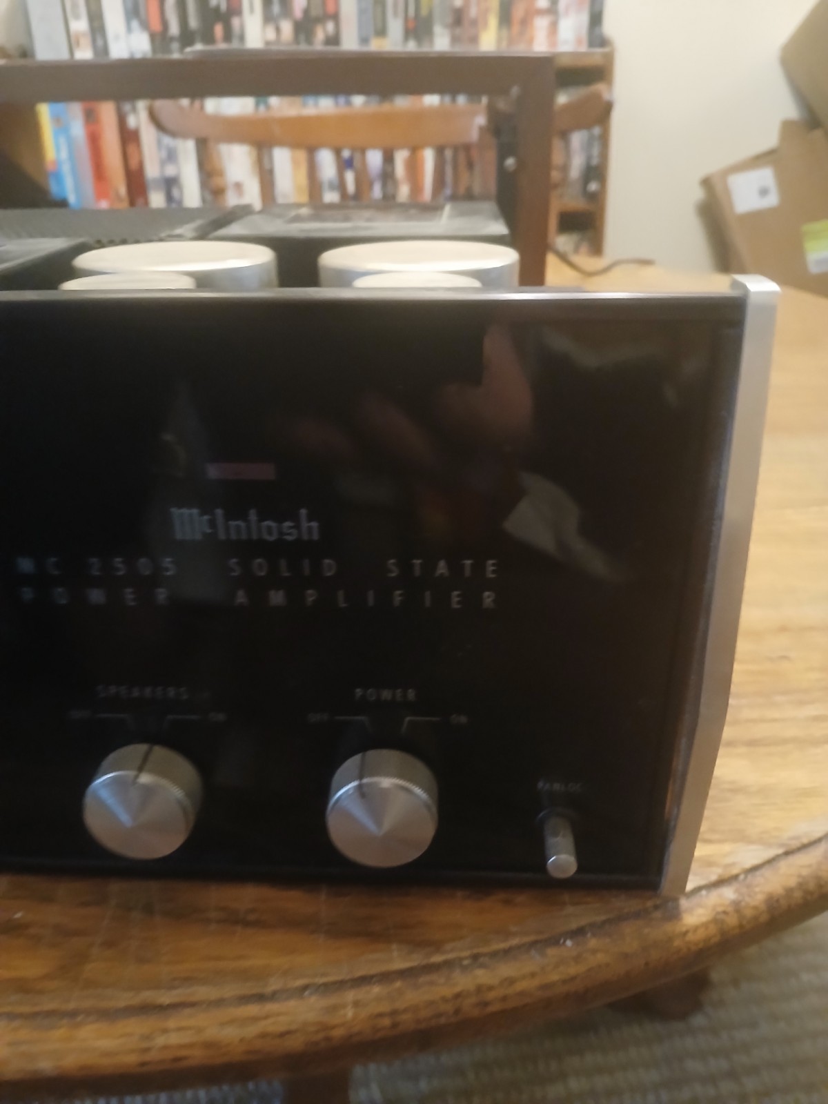 Mcintosh Amplifier Mc 2505 In Working Condition With Wood Case And Manual