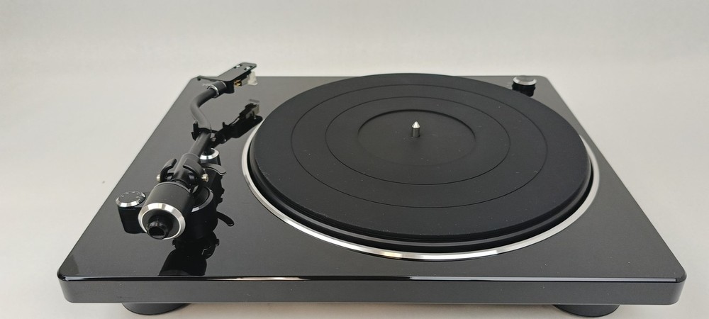 Denon DP-400 Semi-Automatic Analog Turntable with Speed Auto Sensor - U