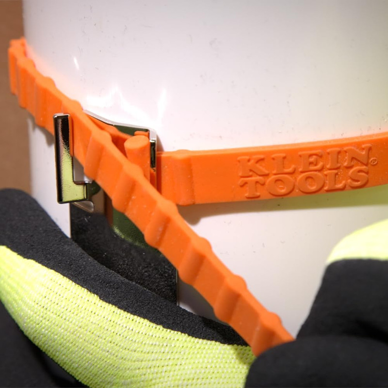 Klein Tools 80036 Level, Digital Electronic Level and Angle Gauge Tool Kit