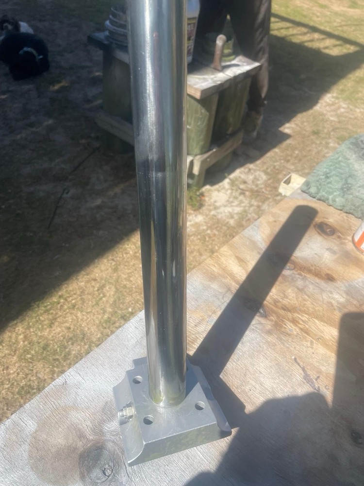 Cherokee 6 Nose Strut Chrome