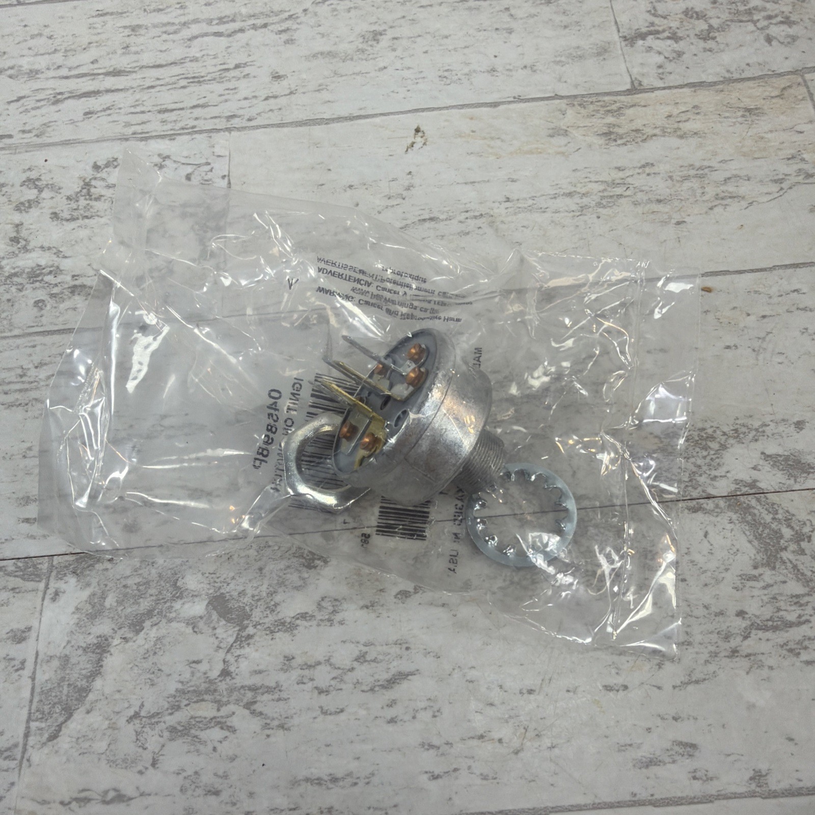 Genuine OEM Hustler Ignition Switch 045898P For Hustler Turf Equipment