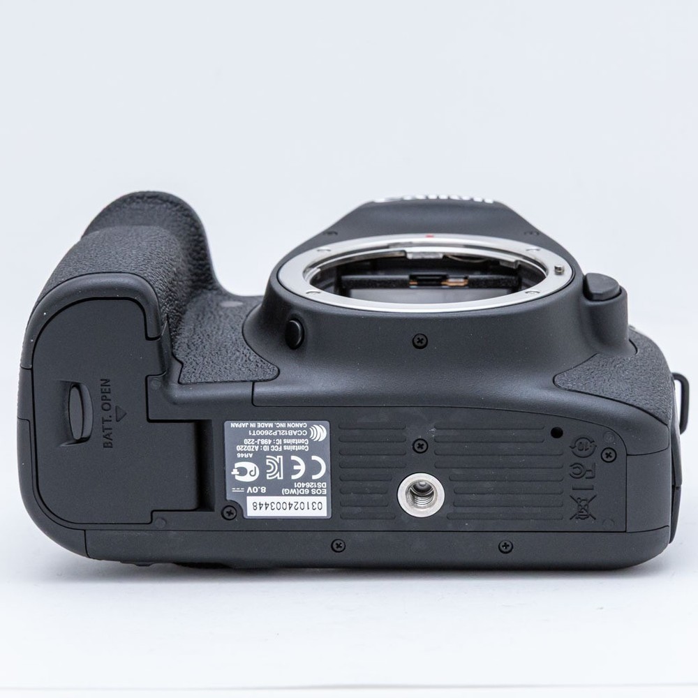 Canon EOS 6D　【008268】