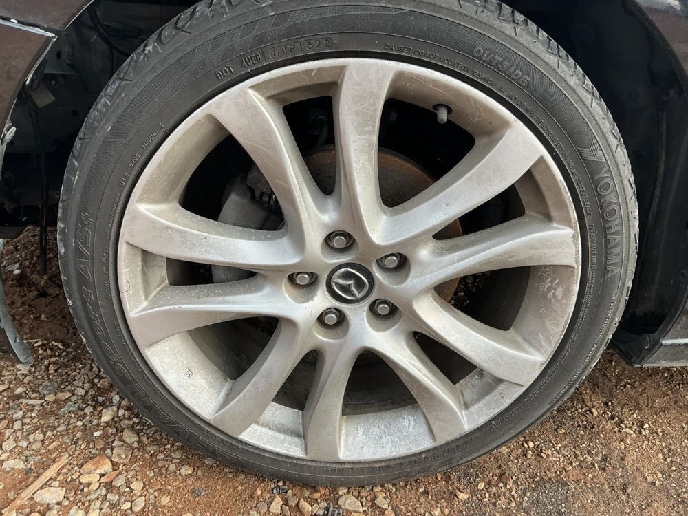 6 2014 Glove Box 4936422