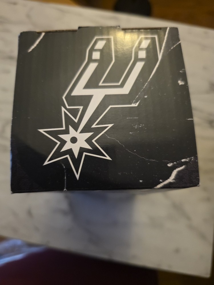 Patty Mills Spurs Player Figurine