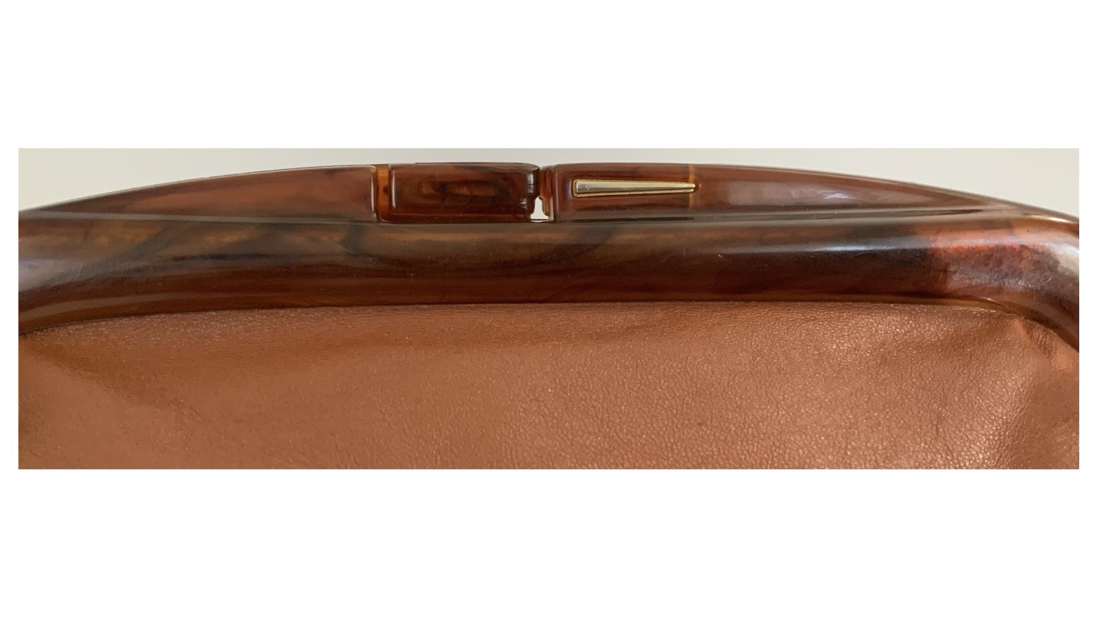 Vtg MANTESSA Made In Italy Leather W/Bakelite Handle Clutch/Handbag/Purse-Brown