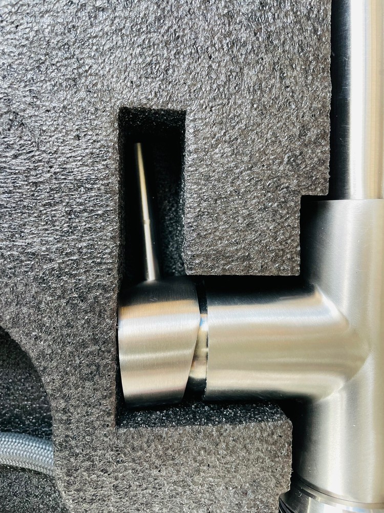 🔥 Sanitary Wares • Single Hole Pull Down Kitchen Faucet Spray • Chrome Silver