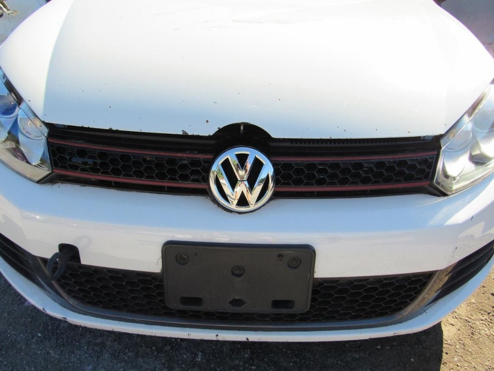GTI 2010 Glove Box 1075849