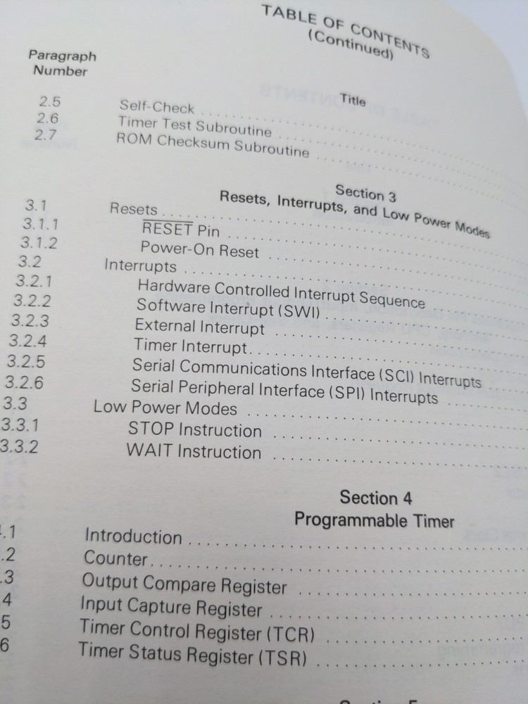 MOTOROLA MC68HC05C4 Semiconductor Chip Advance Information Reference Guide 1983