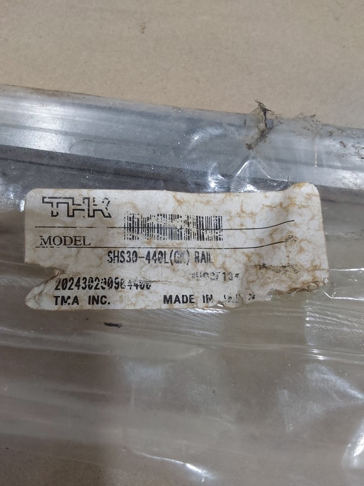 THK SHS30-440L (GK) Rail Guide
