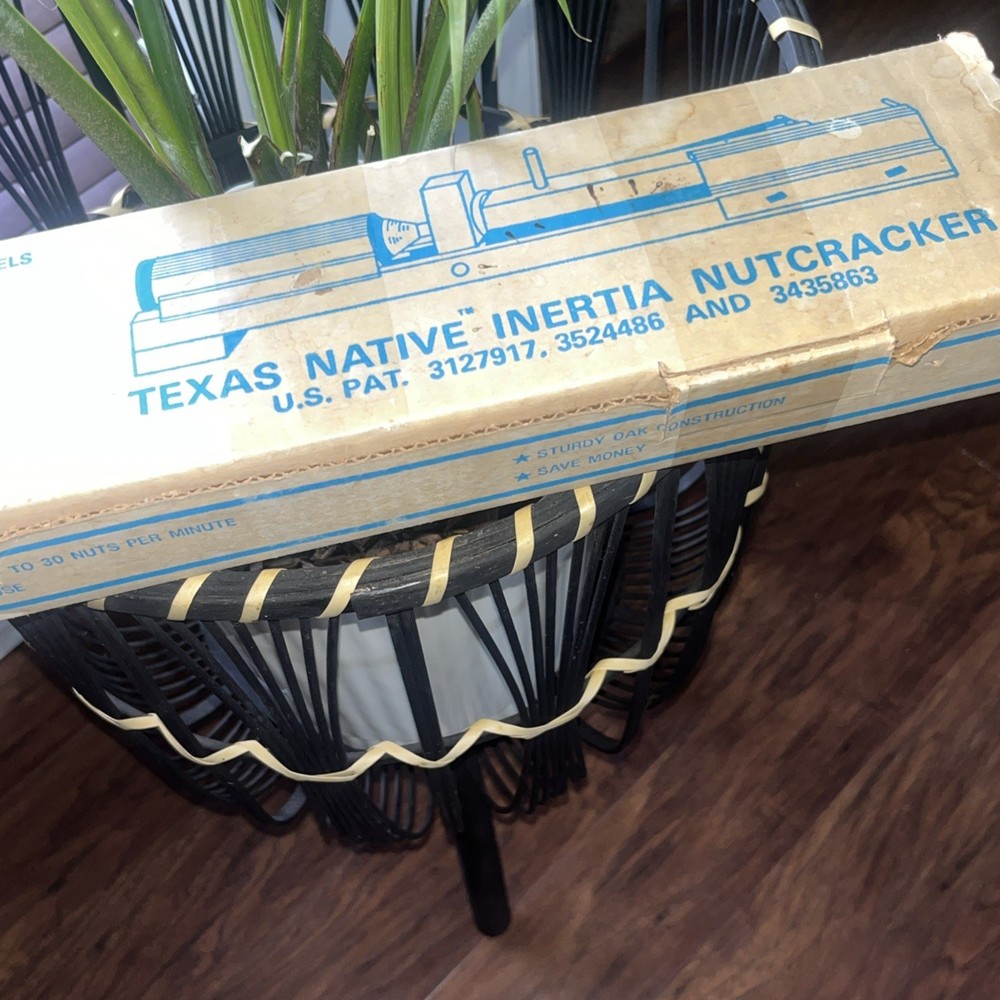 Vintage TEXAS NATIVE INERTIA NUTCRACKER MODEL #7141 Original Box & Instructions